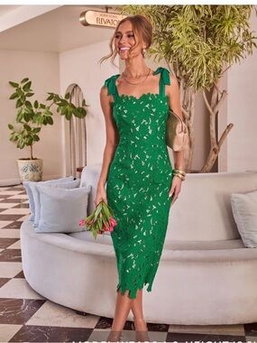 Vici Emerald Green Lace Tie-Shoulder Midi Dress